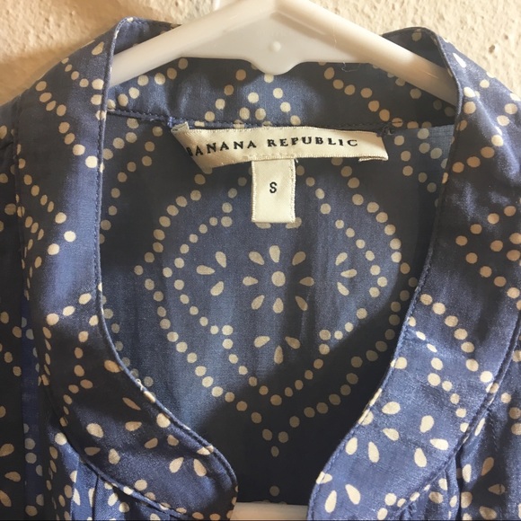 🔴CLEARANCE🔴 6 buttons Blouse - Picture 2 of 3